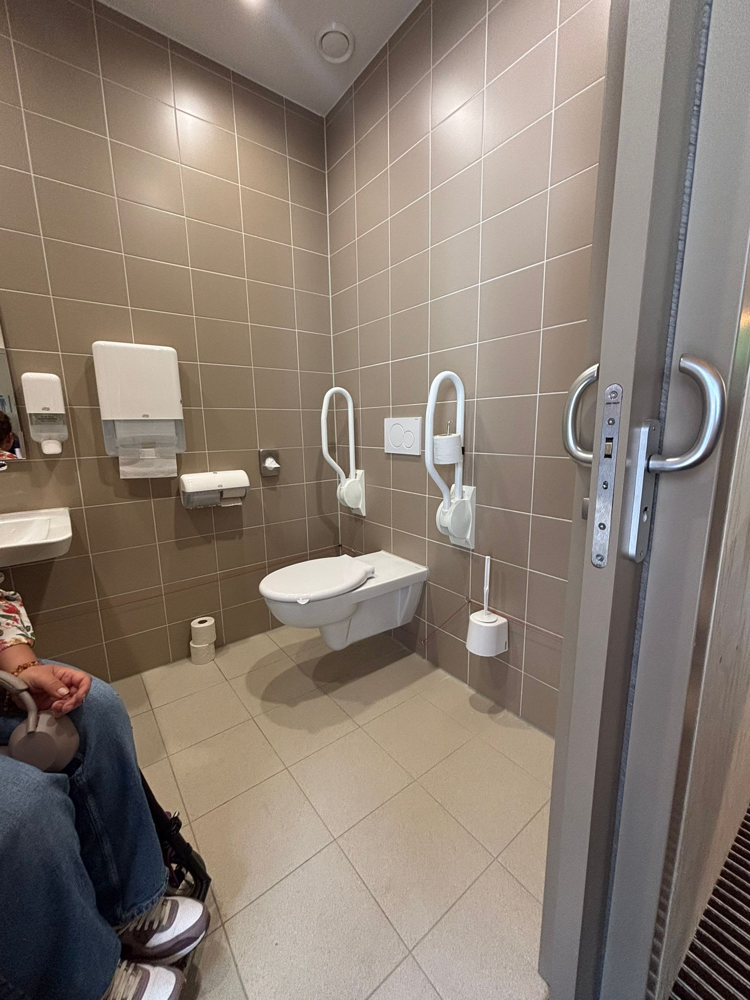 het toegankelijk toilet van de Wielwaal